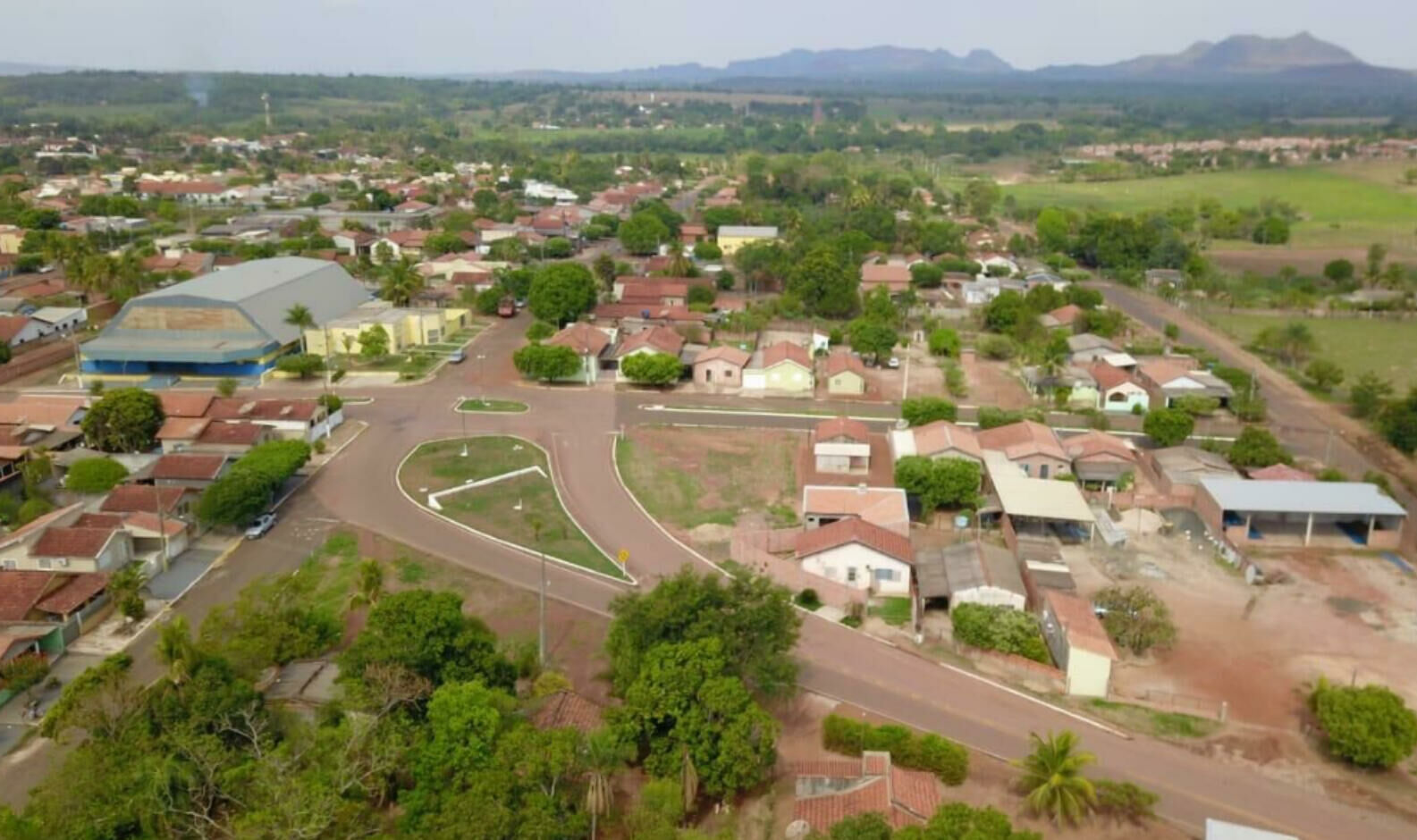 Imagem de compartilhamento para o artigo Dia de sol entre nuvens e temperaturas amenas em Pedro Gomes e região  da MS Todo dia